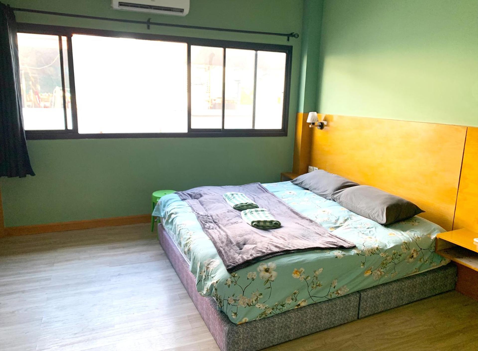 Susu Khaosan Hostel Bangkok Exterior foto